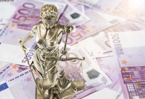 Figur von Justitia auf Geldscheinen
